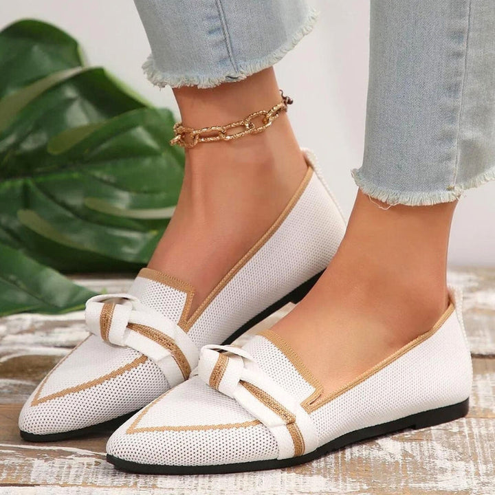 Mocassins Noirs Femme | Finitions Contrastantes | Élégance Quotidienne