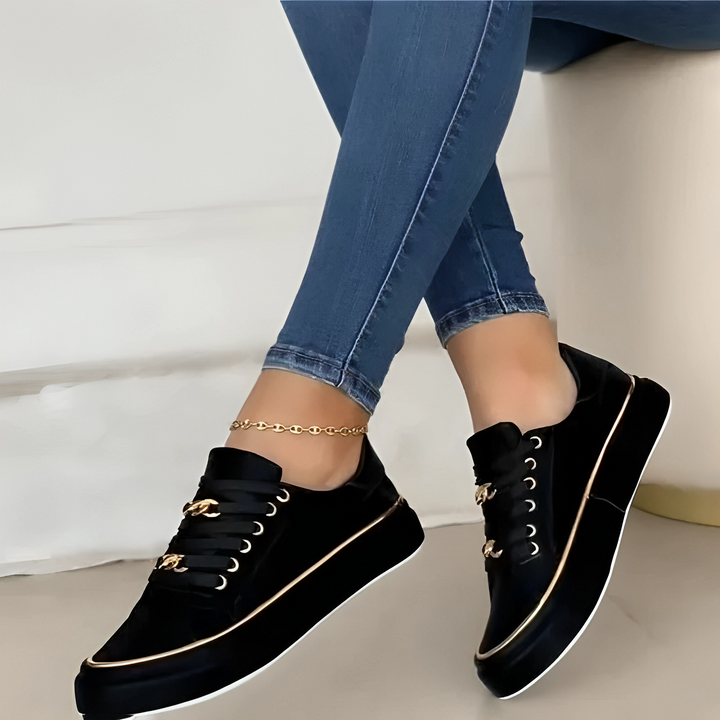 Baskets Style Urbain | Détail Chaîne Dorée | Confort et Élégance